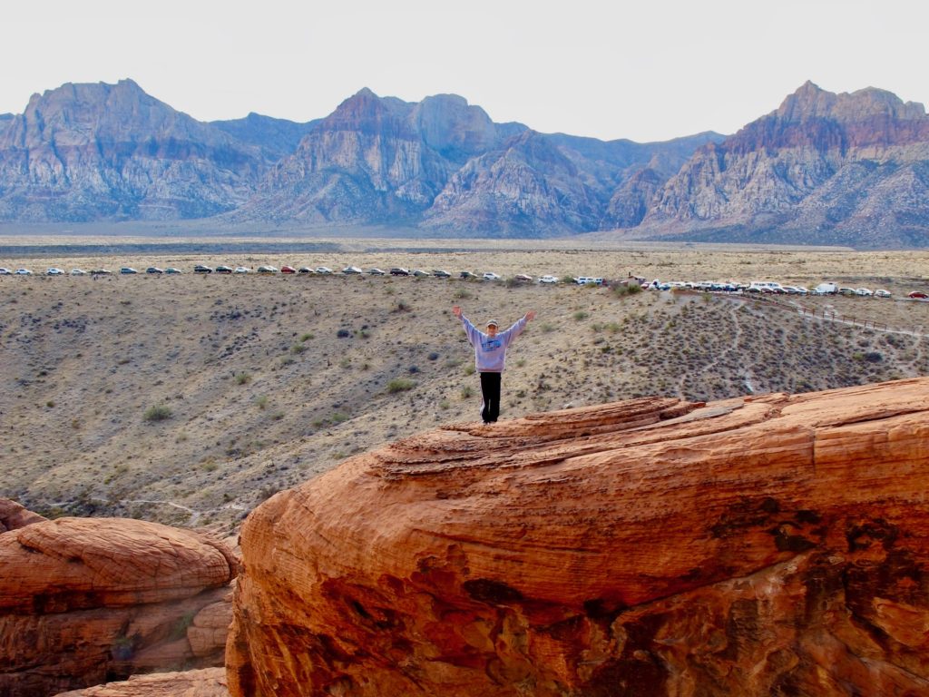 Red Rock Hke and Cars